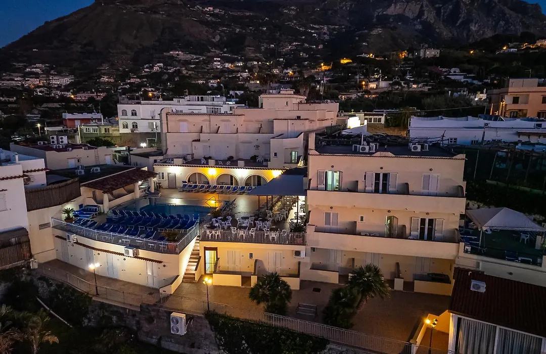 Casthotels Tramonto d'oro Terme-1